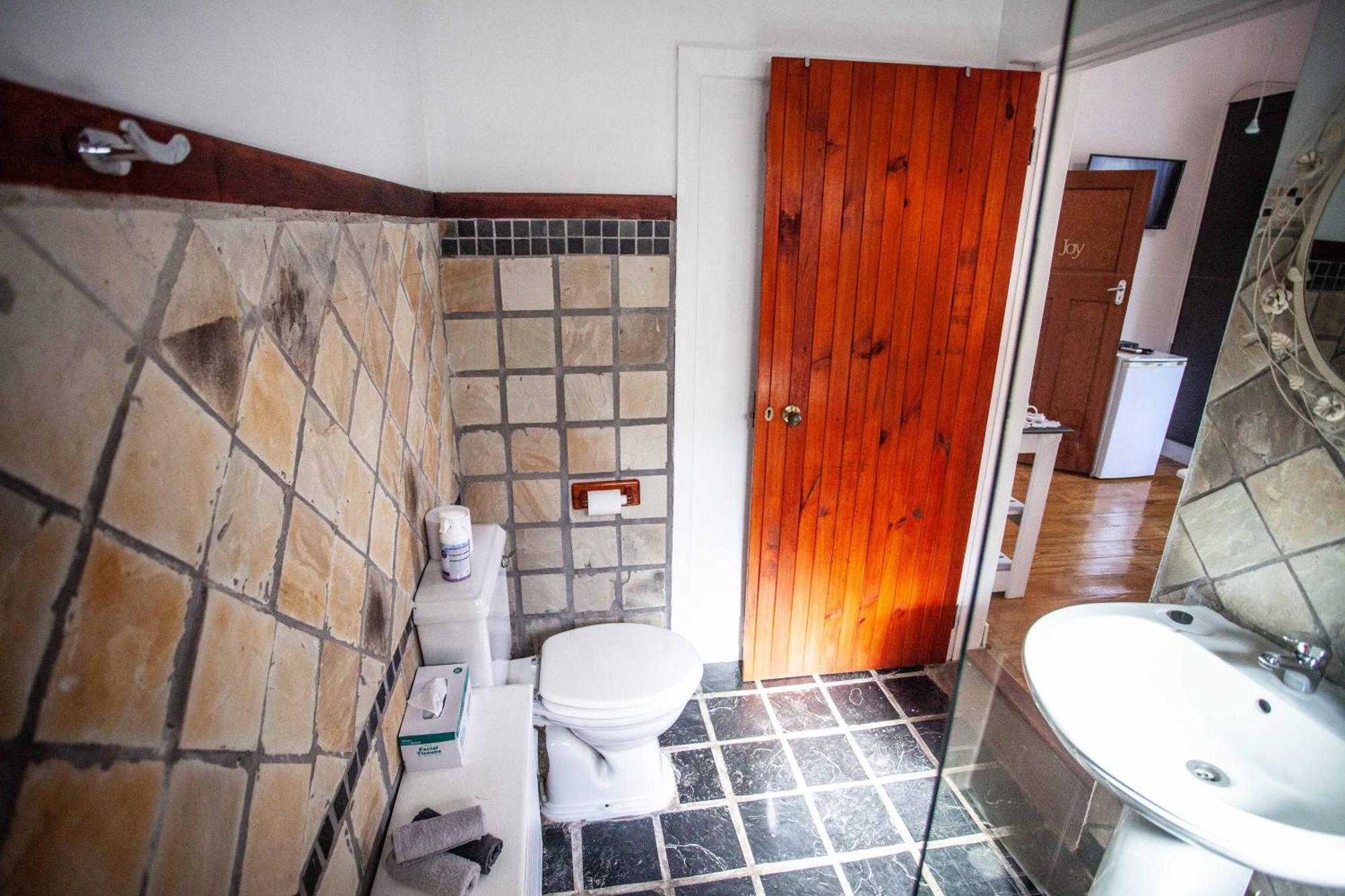 Flametree Guesthouse سويلندام الغرفة الصورة